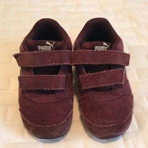 Burgundy Puma Sneakers sz 7 toddler